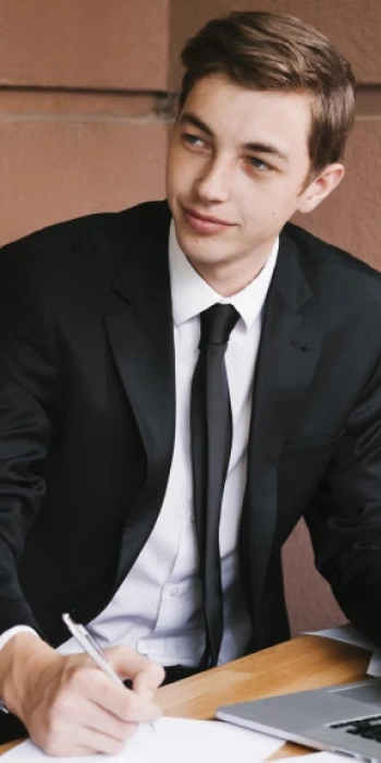 Fundo: Especialização em Setores Específicos